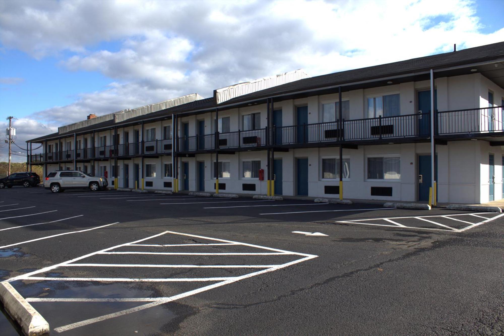 Days Inn By Wyndham Wrightstown Mcguire Afb Bordentown Exterior foto